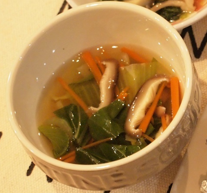 野菜たっぷり和風だしスープ