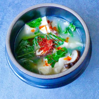 青梗菜と豆腐の中華風スープ